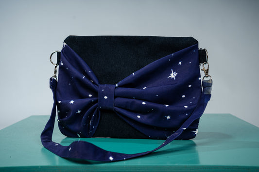 🎁 wings of grace bow clutch (Discount)